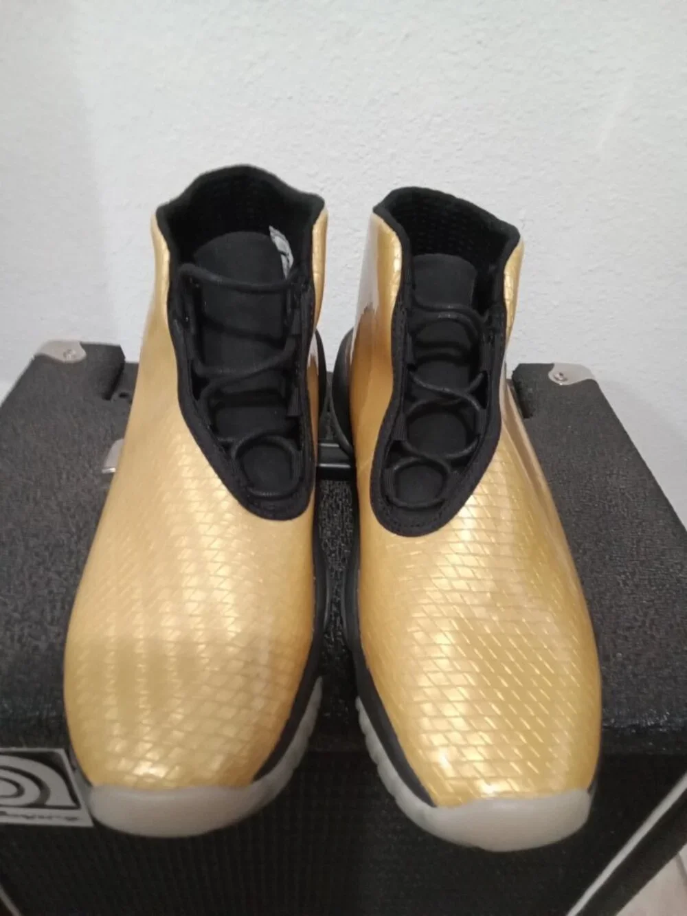 Air Jordan Future sneakers in Metallic Gold and Black, men’s size 7.